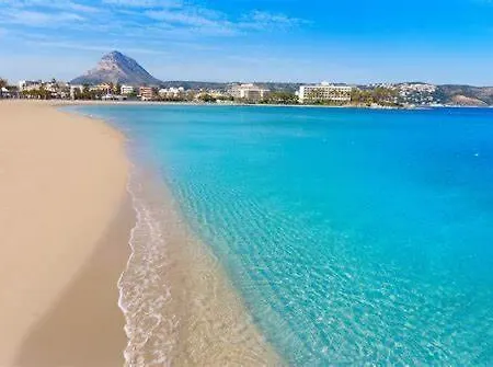 La Isla Casa Barnaby Сasa de vacaciones Platja de Larenal