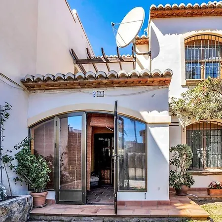 Vakantiehuis La Isla Casa Barnaby Platja de Larenal